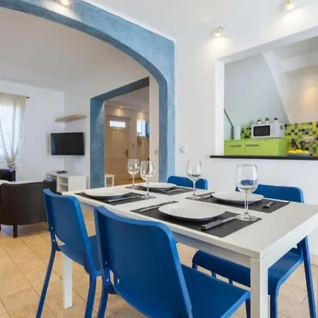 La Casita De Caldetes Holiday home