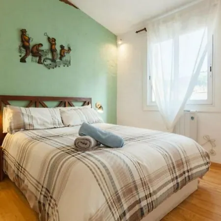 La Casita De Caldetes *